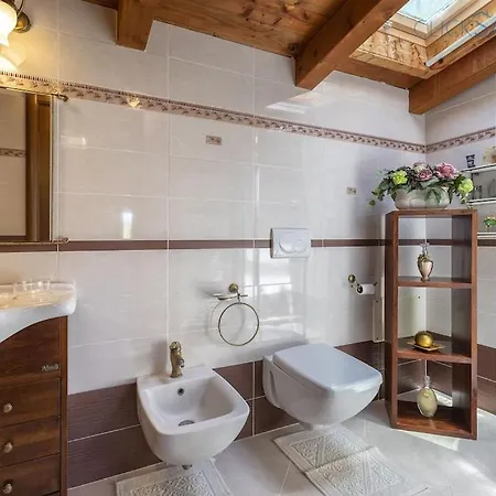 Villa Summertime Con Depandance Piscina Indipendente Vicino Alla Spiaggia *