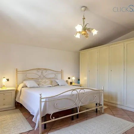 Villa Summertime Con Depandance Piscina Indipendente Vicino Alla Spiaggia